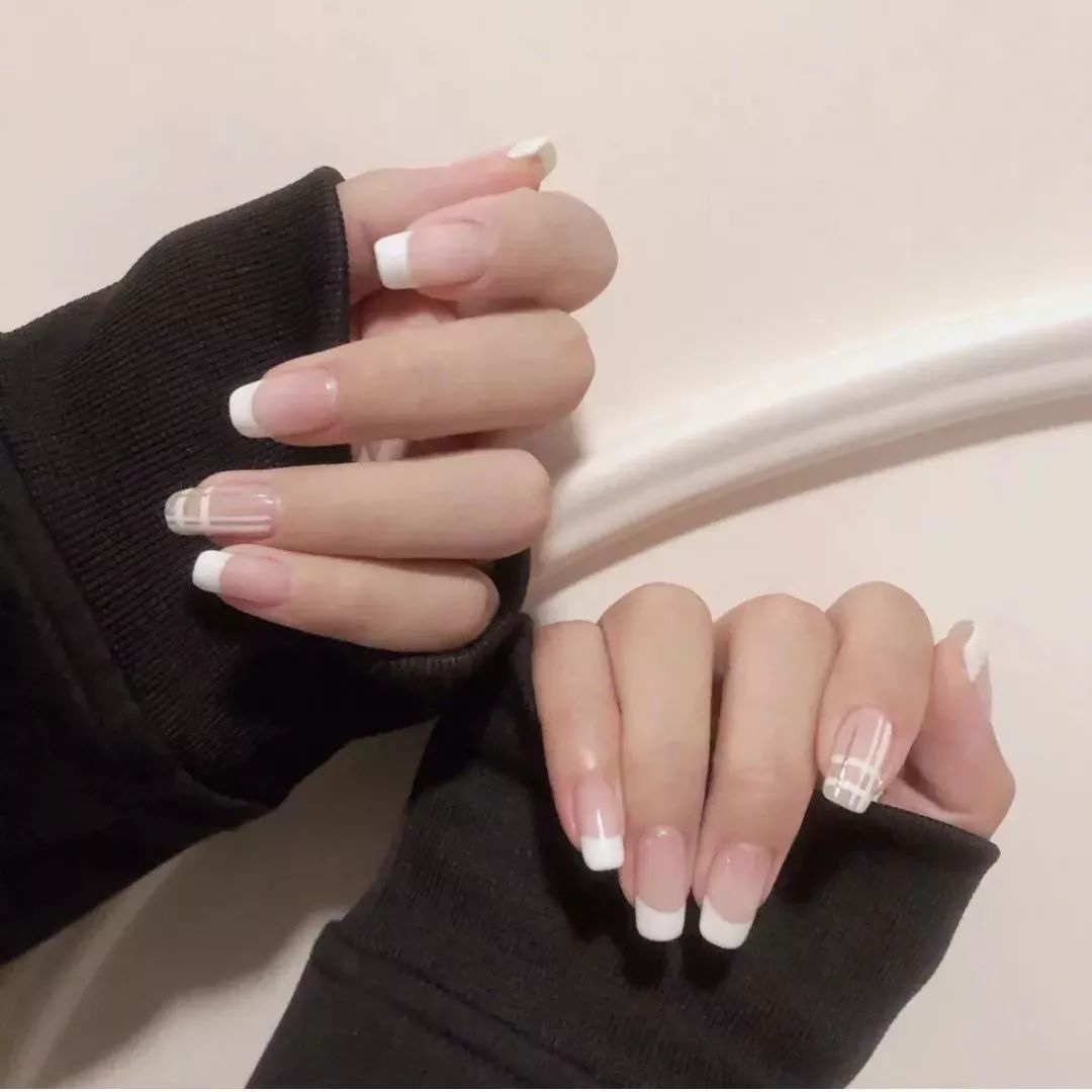 法式美甲又有网红款啦超好看的