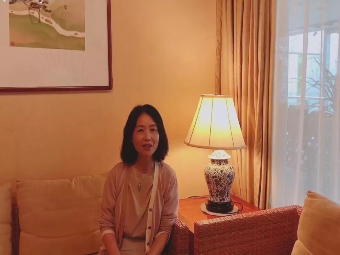 伍美珍谷清平现场还播放了著名儿童文学作家伍美珍,郁雨君,谷清平的