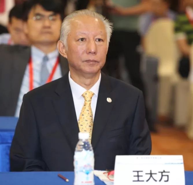 好消息中华医学会泌尿外科腹腔镜培训基地授牌仪式暨走遍中国前列县腺
