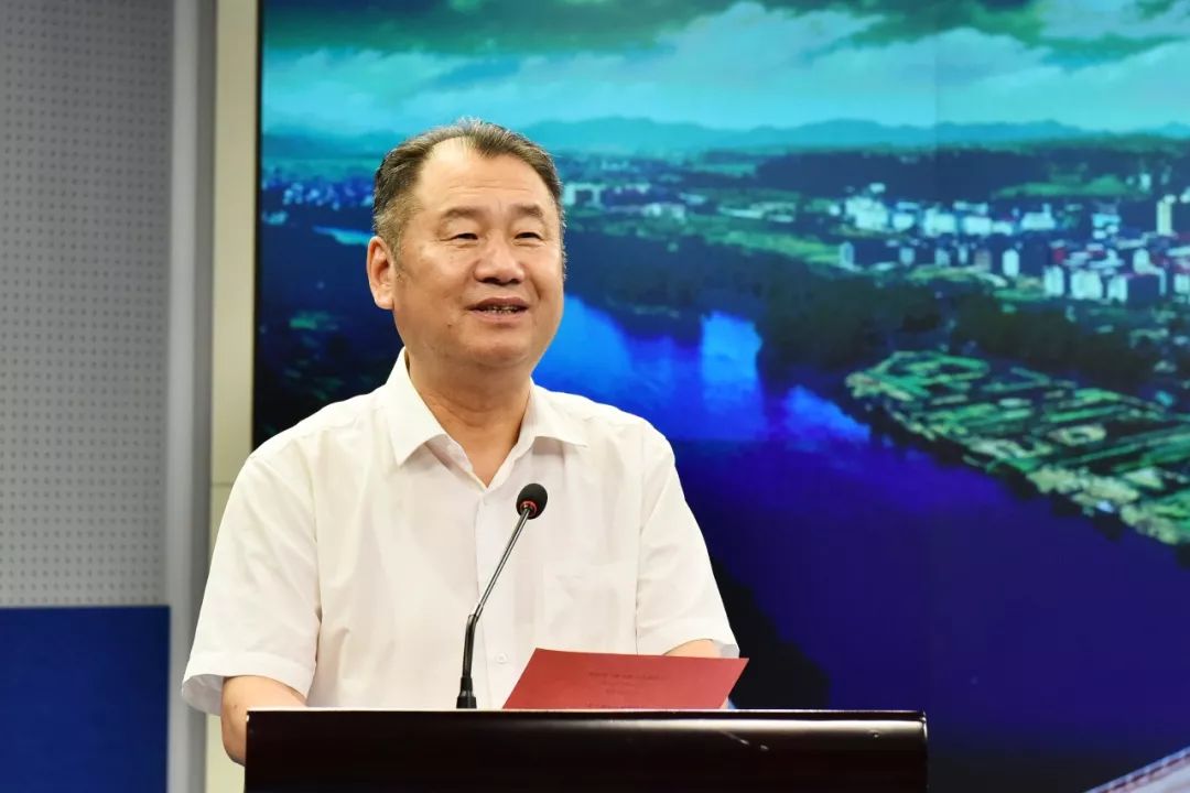 江西省农业科学院院长戴星照,江西农业大学副校长黄英金,江西省社会