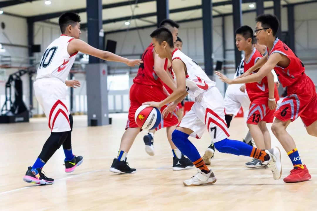 d1组图2019全国青少年篮球夏令营精英赛组图