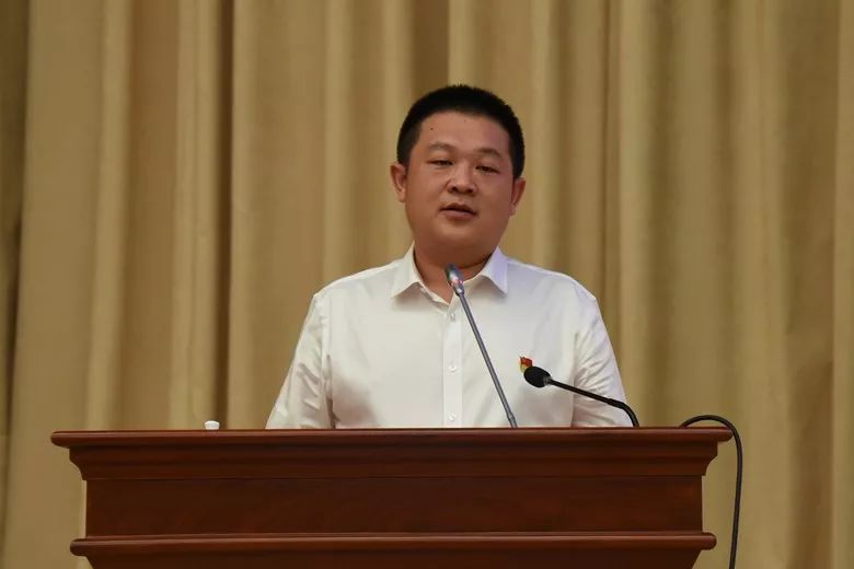 他们干了啥油田将举办多场报告会