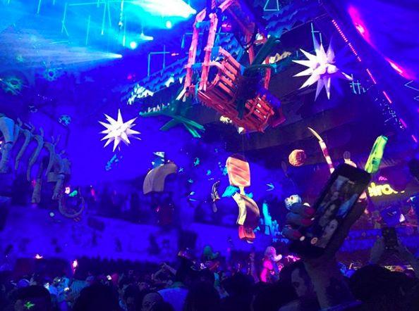 今天不蹦迪没事明天去ibiza蹦