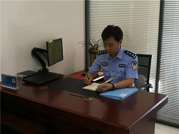 桐柏县刑警大队队长图片