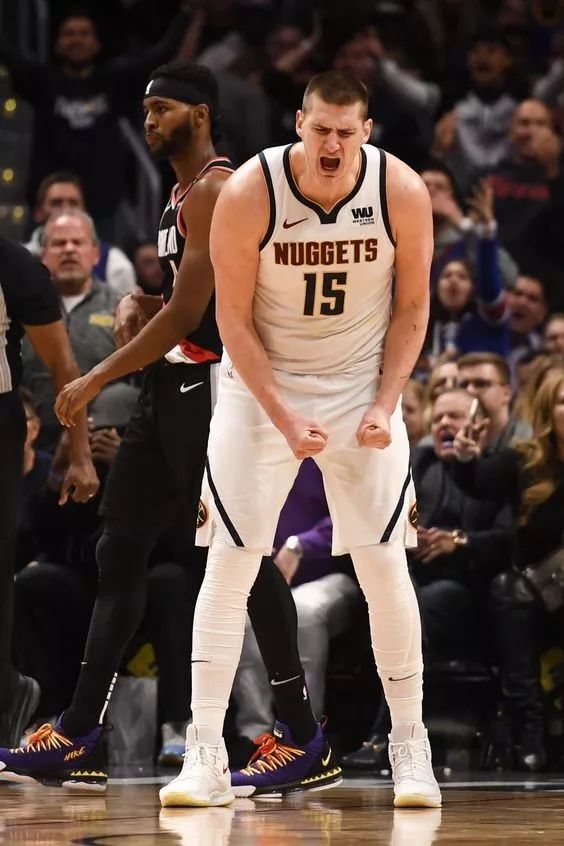 约老师,"行走的五花肉"!