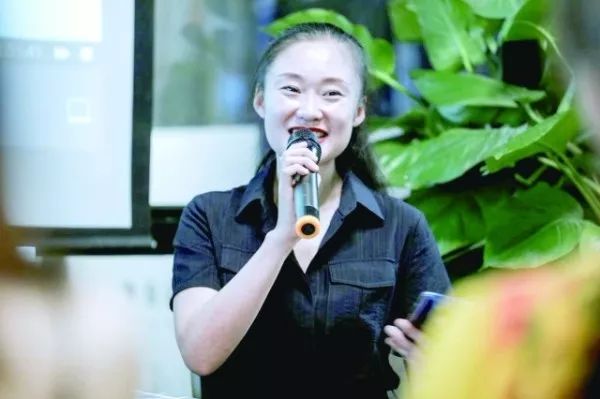 戏剧的本质是诗_马玲