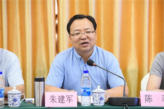 酒泉市文体广电和旅游局党组书记,局长朱建军,酒泉市文体广电和旅游局