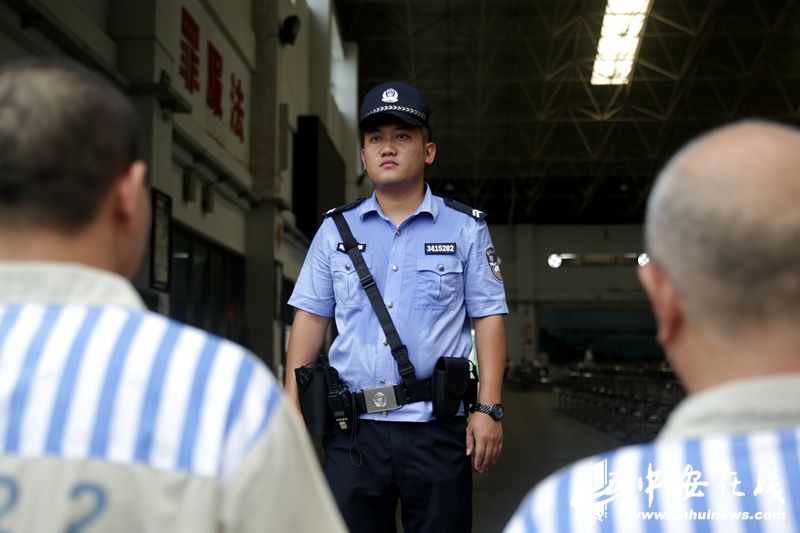 杭州市西郊监狱民警图片