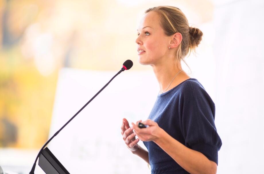 《快公司》杂志编辑朱迪思·汉弗莱(judith humphrey),同时也是一位