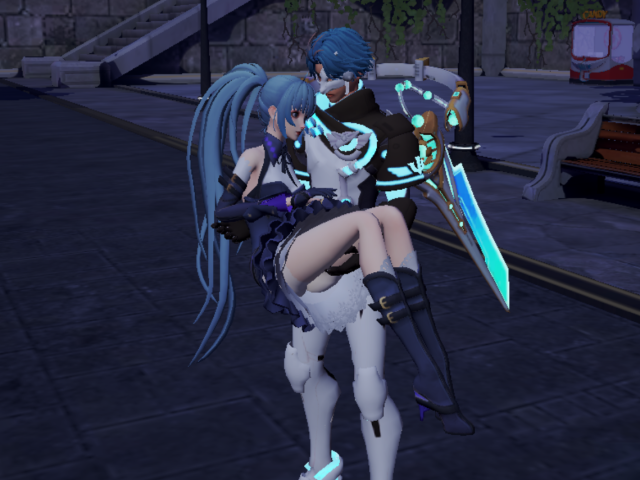 《龙族幻想》"抱一抱"被玩家玩坏了,大街上全都是女抱男!_游戏