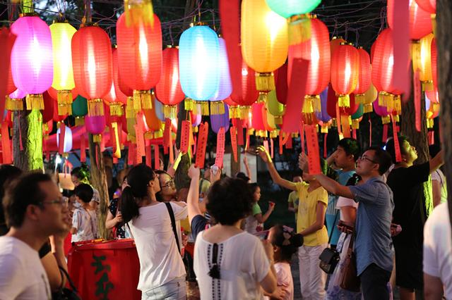 七夕专场丨打破传统套路情人节的营销正确姿势开店者请进