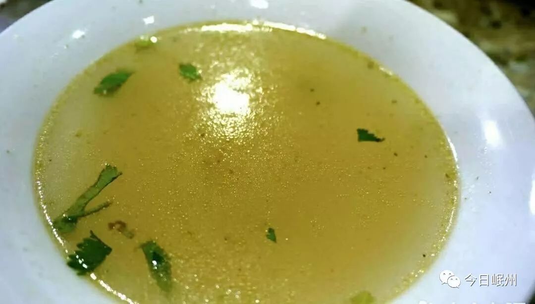 作为一个地道的岷县人每天怎能少得了一碗糊糊一碗牛汤