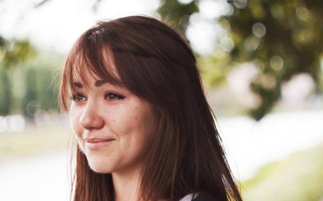 什么是微笑抑郁症笑容的背后全是孤独