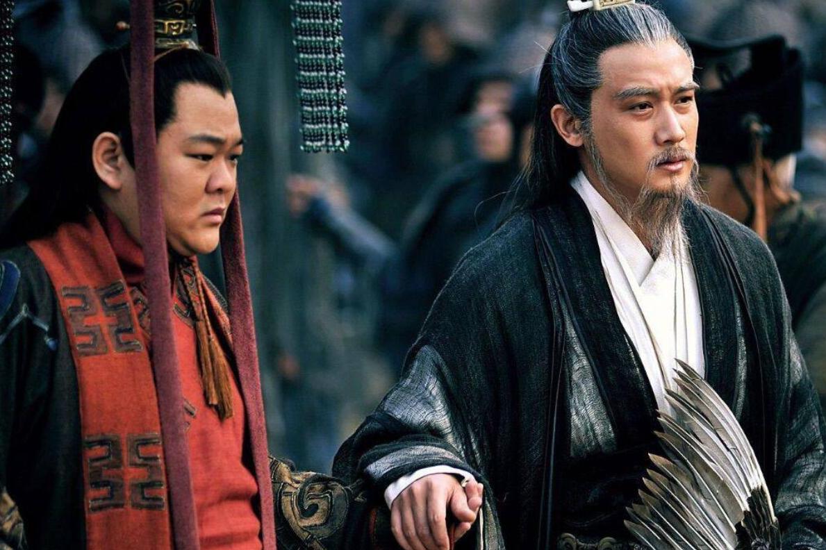 刘备死后诸葛亮的权利大到什么地步刘婵说了8个字道出玄机