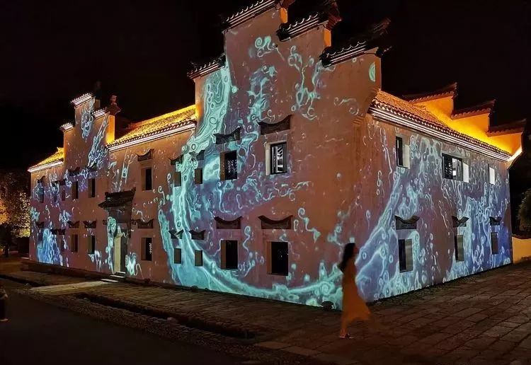 浙江安吉蔓塘里:艺术灯光下的乡村之美_演艺