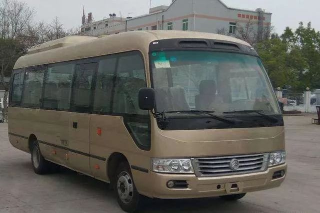 湛江汽车南站开往吴川市塘缀镇班车擅自停运严重影响市民出行