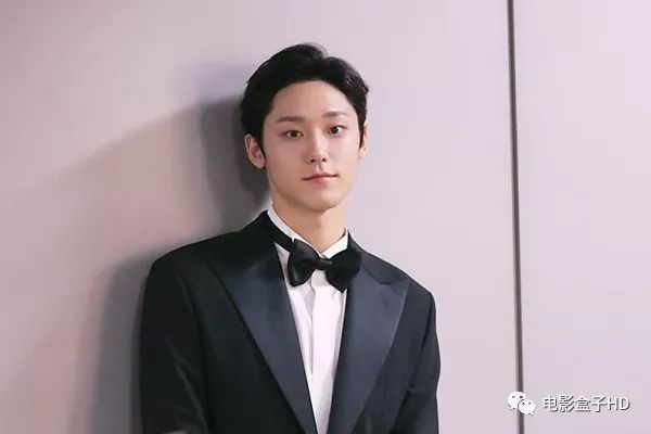 据了解,本角色最早定由崔泰俊出演,然而在商议过程中又决定崔泰俊不