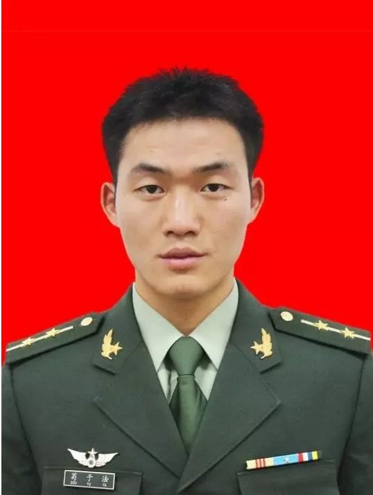 骄傲8名达州籍军人荣获二等功及以上表彰