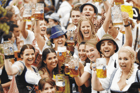 今年夏天的啤酒狂欢节一起嗨啤一夏
