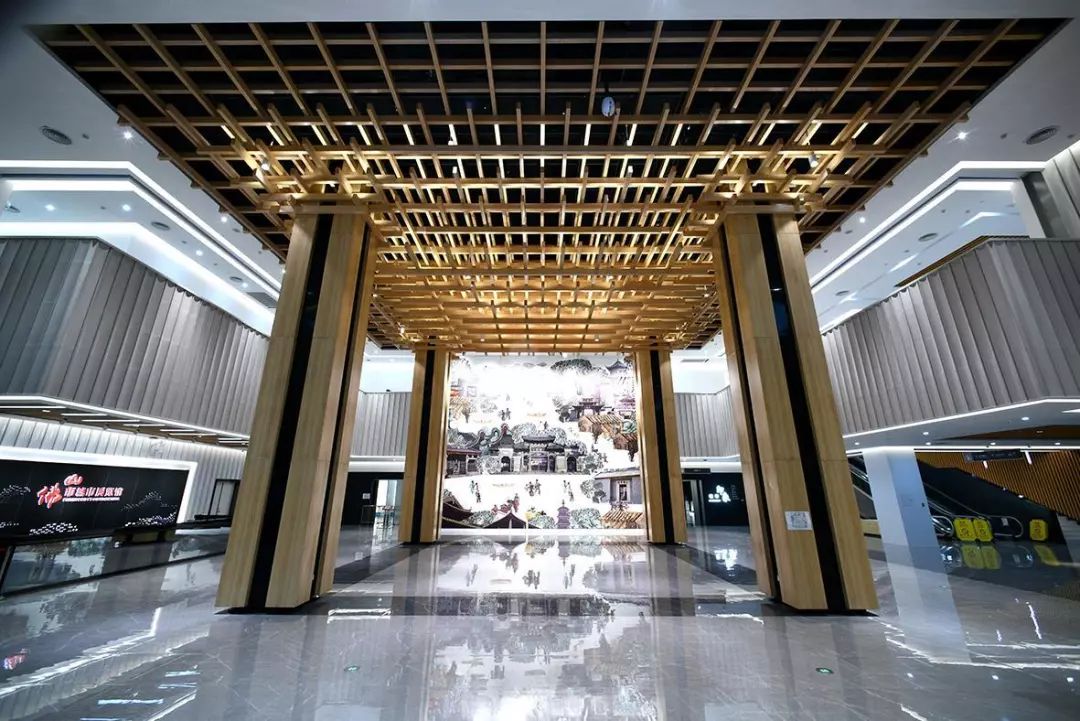 展示,科普教育,特色旅游,商务休闲等多功能于一体的复合型城市展馆