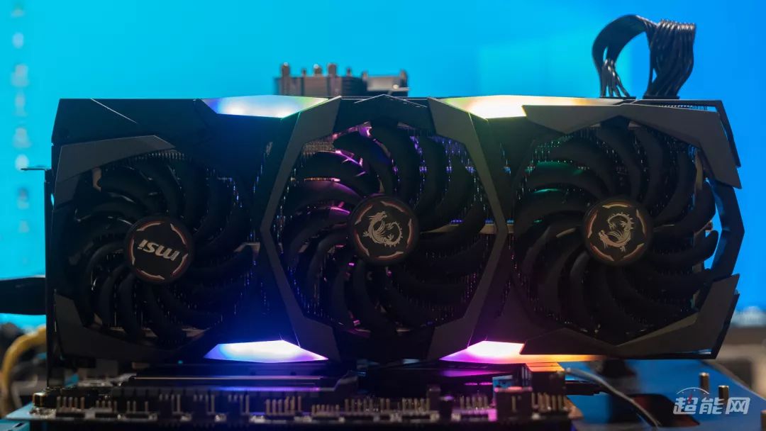 微星rtx2070supergamingxtrio魔龙显卡评测全方位吊打2070魔龙