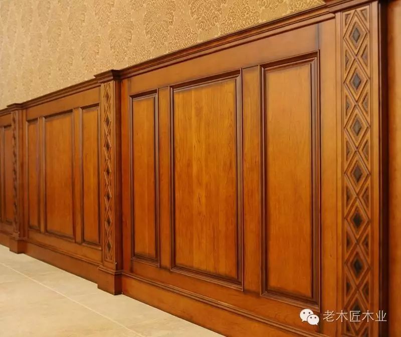 实木护墙板效果图彰显品位的居家空间