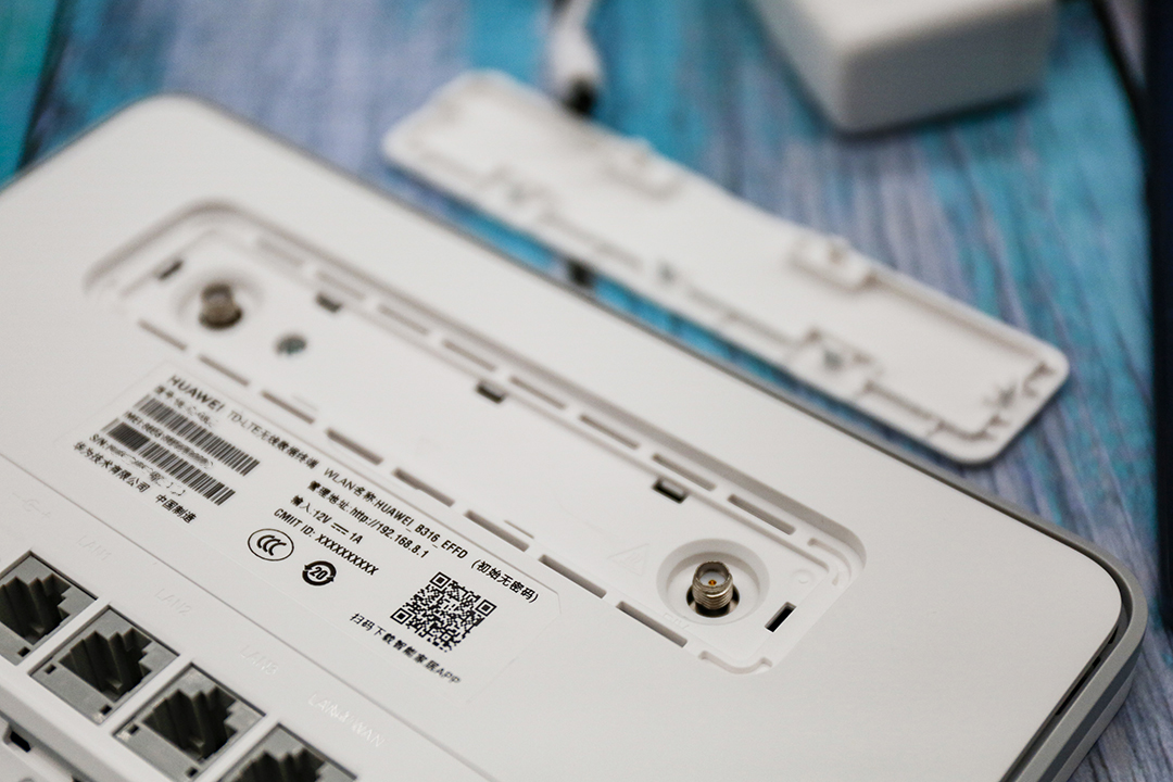 移动办公利器行走的wifi华为移动路由4g路由2pro评测