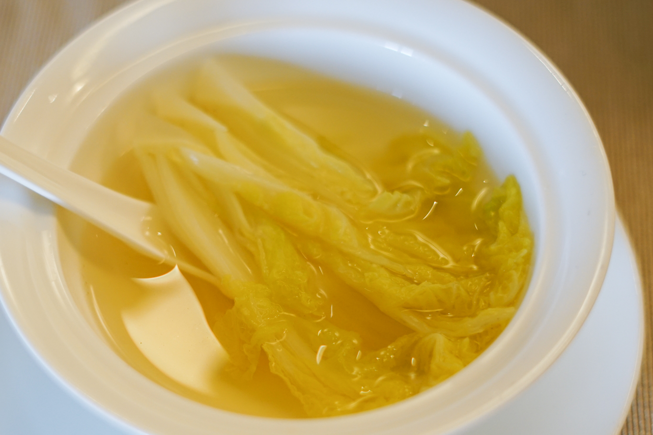 北京美食,78块钱一小碗的开水白菜,为何说是国宴菜的味道
