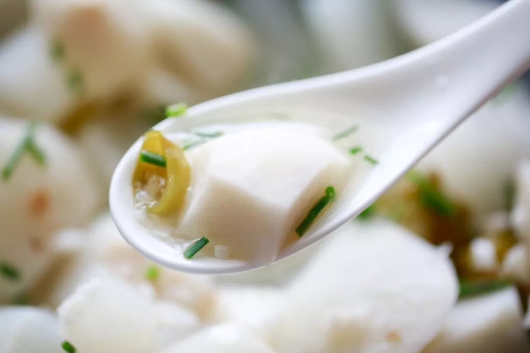 酸水芋头有个更地道的叫法是会昌酸水,是每个在外的江西老表最心心