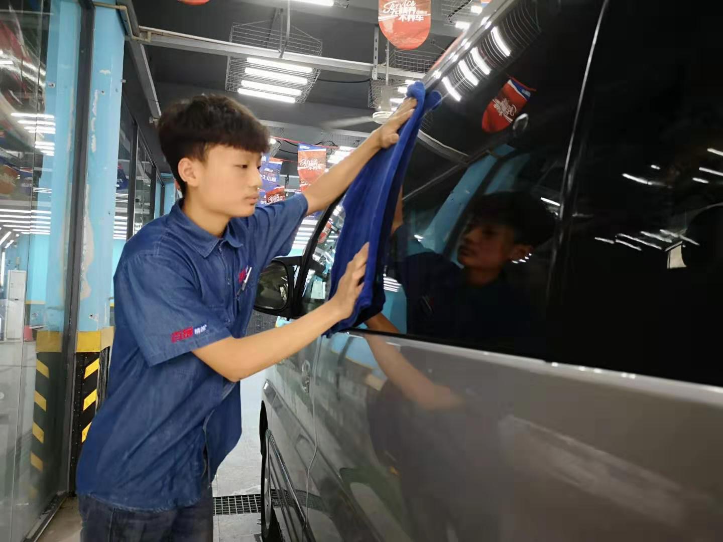 百援精養連鎖新車車主養車用車技巧洗車在愛與痛的邊緣2