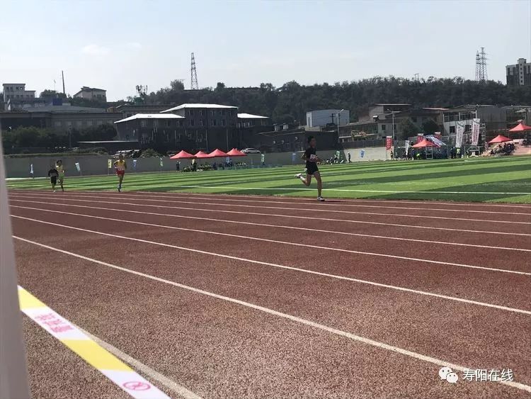 祝贺寿阳二中在晋中市第五届运动会暨中学生田径锦标赛获得优异成绩
