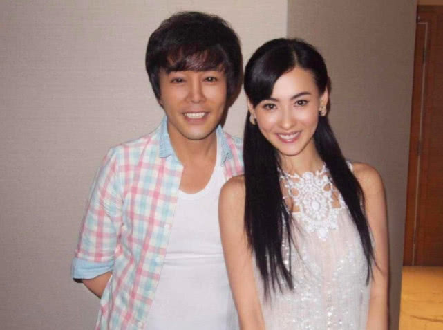 力挺张柏芝知名造型师甄继先怒怼向太看不惯有些人的丑恶嘴脸