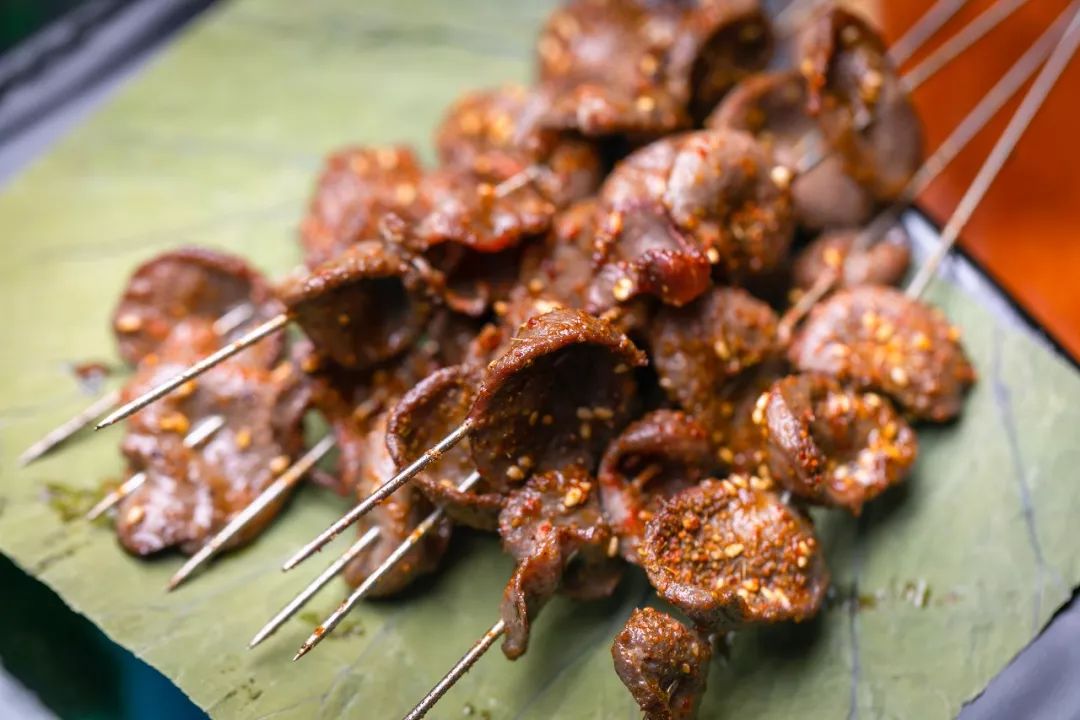 啤酒免费喝南京爱马仕烤鸭舌来无锡啦一口爆汁