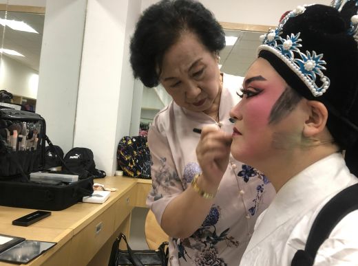 大戏诚可贵票友情更高83宗师版玉堂春再现舞台回顾