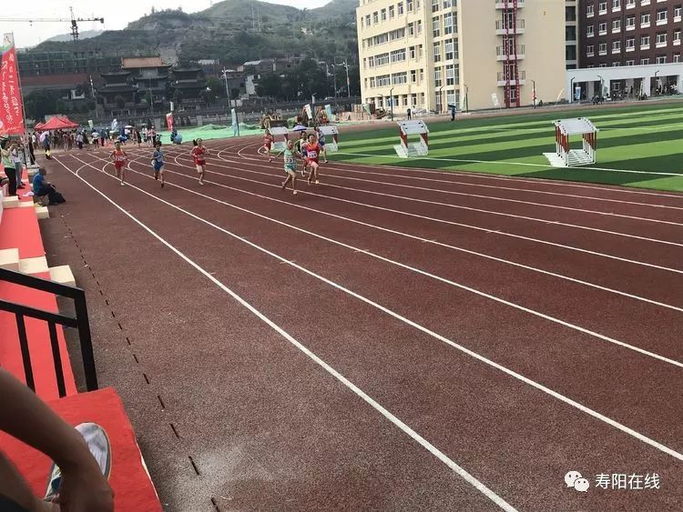 祝贺寿阳二中在晋中市第五届运动会暨中学生田径锦标赛获得优异成绩