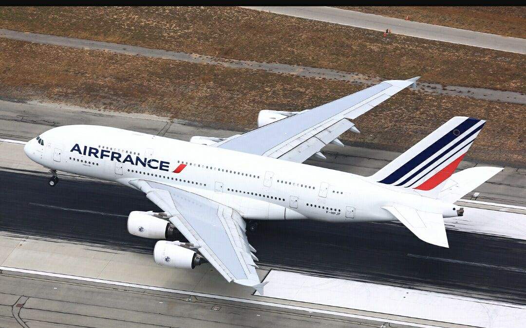 所以考虑退役a380这些大型双层客机