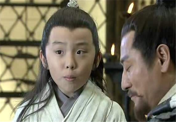 曹操最喜欢的儿子,天才少年不幸夭折,若他不死必成千古名君!