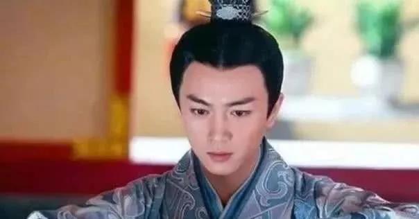 同其他的辅政大臣一起维持朝局稳定,并且平定了燕王刘旦的叛乱