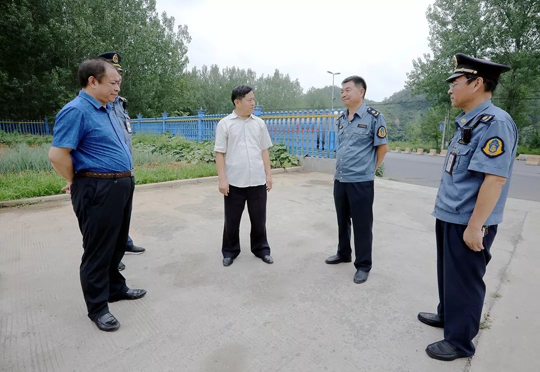 市交通运输局领导调研指导交通运输执法工作