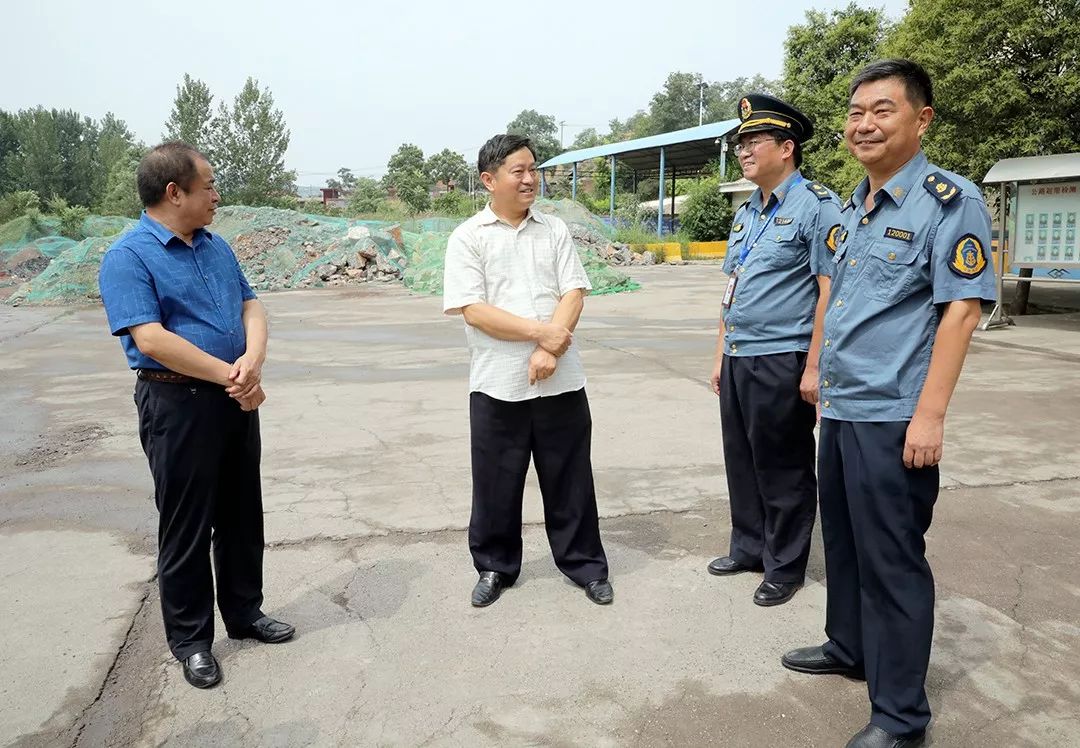 市交通运输局领导调研指导交通运输执法工作