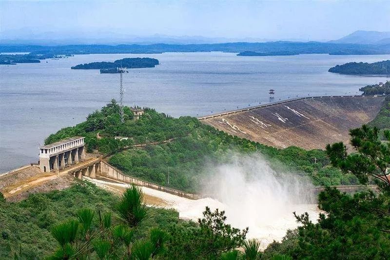 温峡水库每天送水近百万方满足灌区灌溉