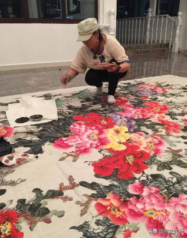 喜迎八一牡丹天使小孟林黄山献礼祖国七十年