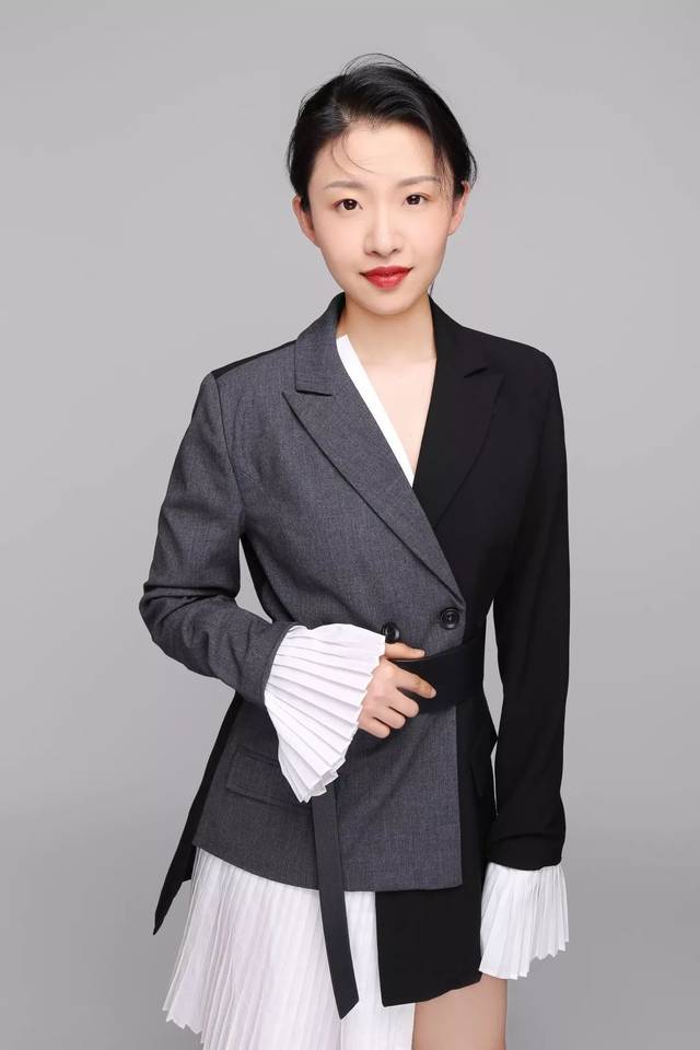 滕欣群星筱涵冰清派发主播沪anj898派发车辆8月2日发红包时间地点879