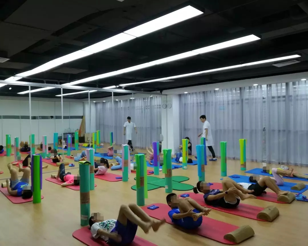 康睿仕青少年体态矫正暑假训练营第2期正式开启