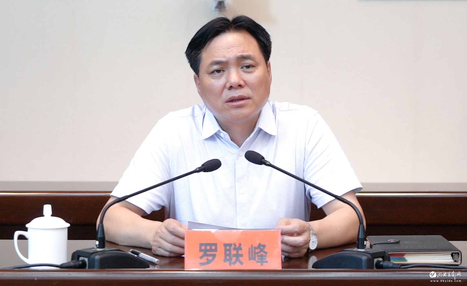 黎朝斌以《依法保护老祖宗留给我们的宝贵遗产》为题,深入解读了