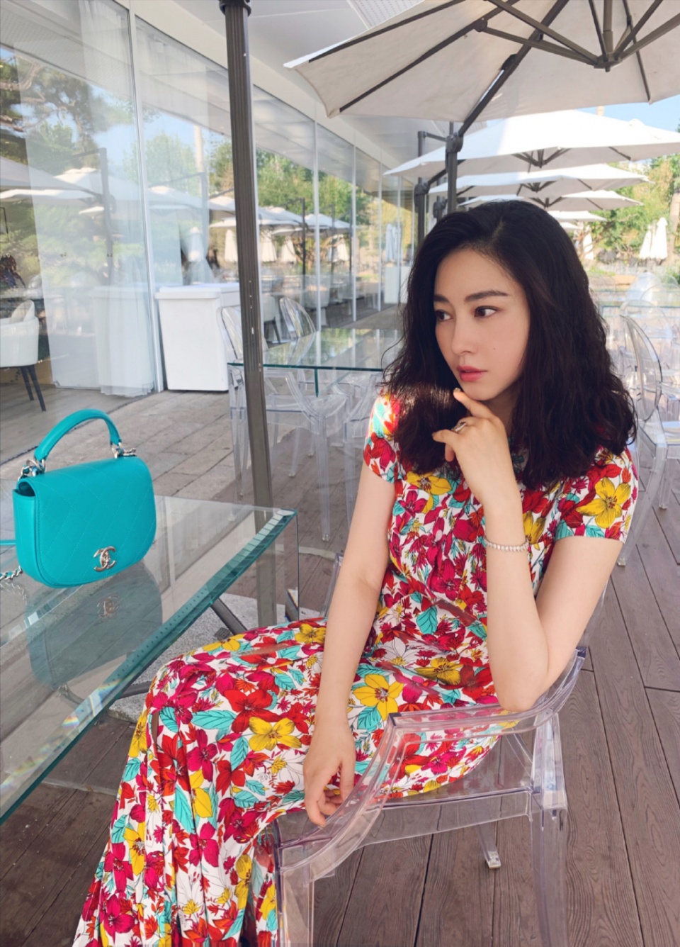 特别是他以前的时候参演的《力王》真的让人