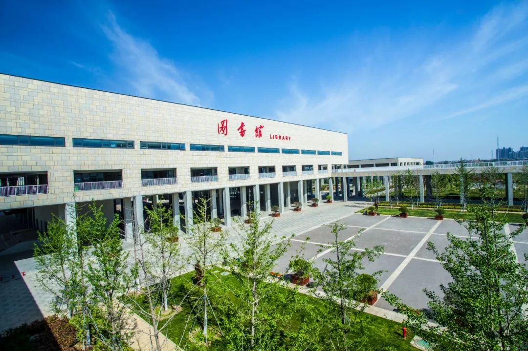 征集志愿计划充足欢迎填报西安汽车职业大学本科志愿征集中