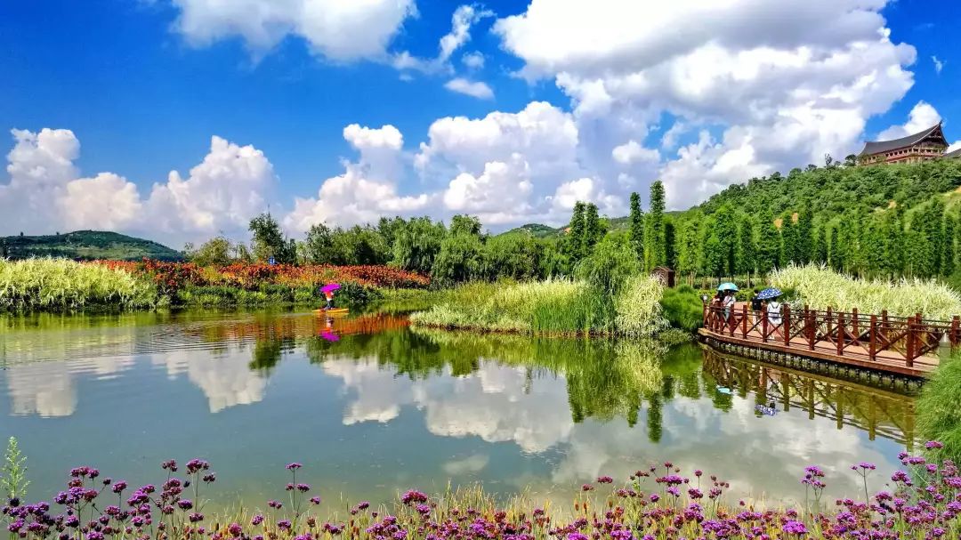 春城秀春城夏日时光如沐清风微凉