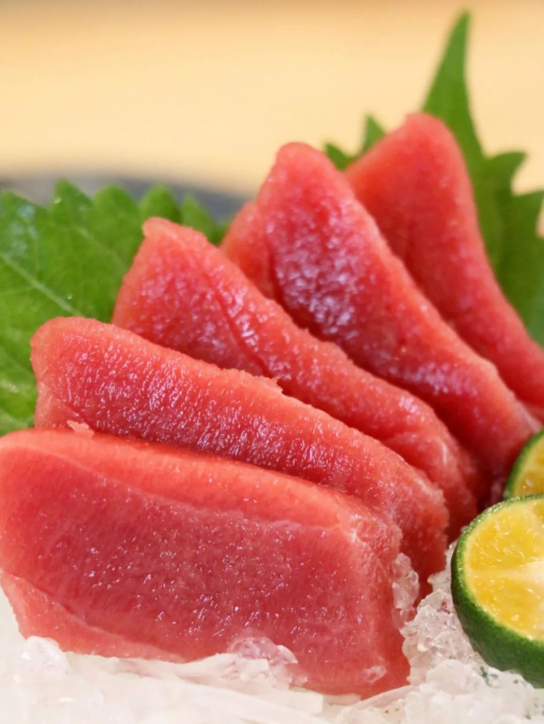 极致▼各种刺身,种类丰富日料控要尖叫了▼红甘鱼刺身店内的镇店王牌