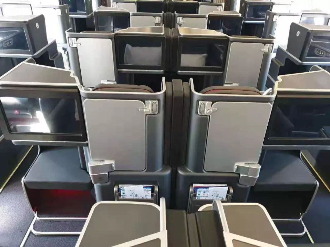 官宣马汉航空a340600新世代商务舱发布